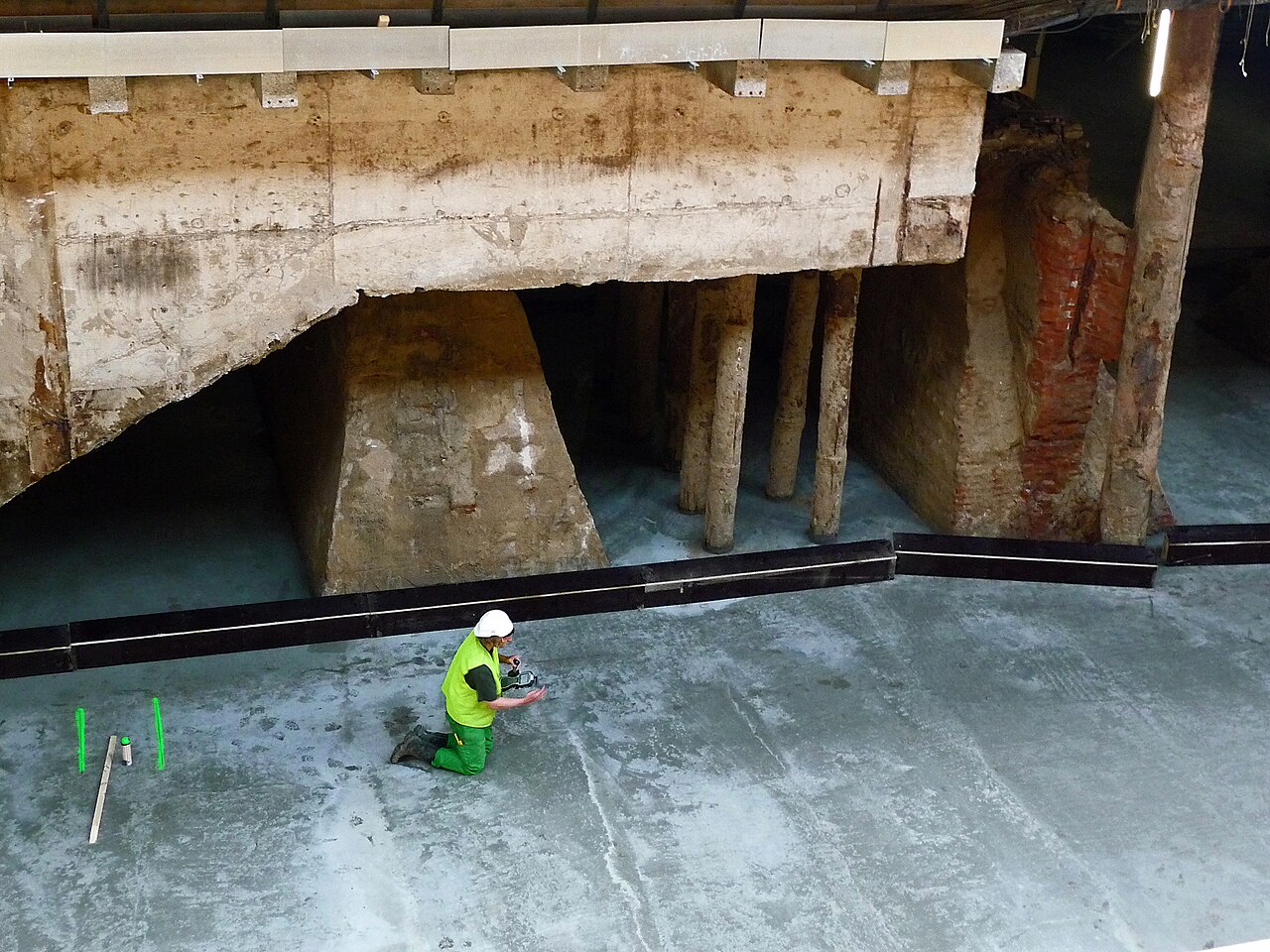 Example of existing foundation stabilization work
