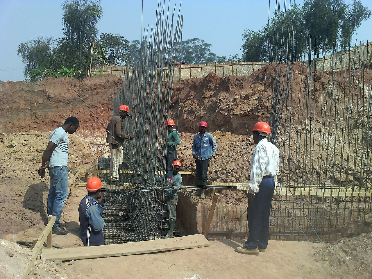 Example of reinforced concrete foundation construction